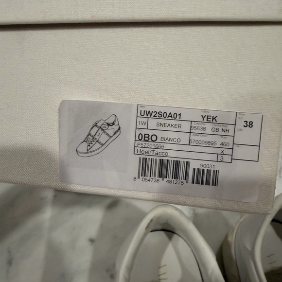 Valentino Garavani 11. Rockstud Untitled White Sneakers Size 38 - Picture 10 of 10